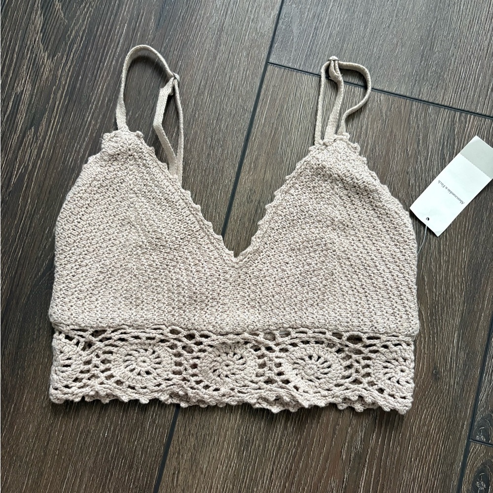NWT Abercrombie crochet top!